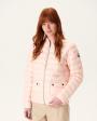 Svijetlo Roze